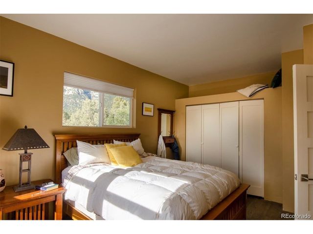 147 S Hemlock St, Crestone, CO 81131