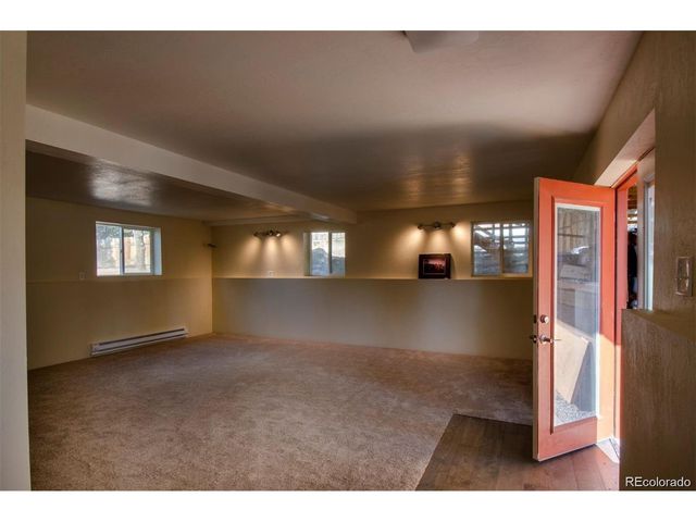 147 S Hemlock St, Crestone, CO 81131