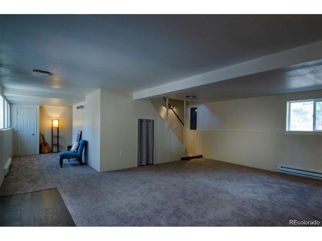 147 S Hemlock St, Crestone, CO 81131