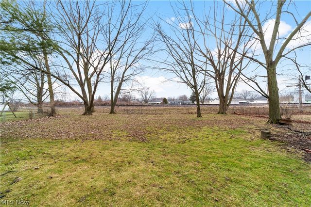 5889 Westbrook Drive, Brook Park, OH 44142