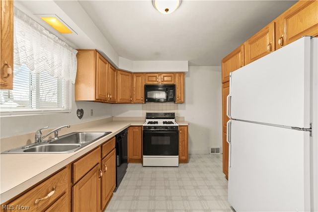 5889 Westbrook Drive, Brook Park, OH 44142