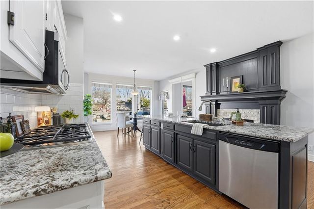 14705 W 128th Street, Olathe, KS 66062