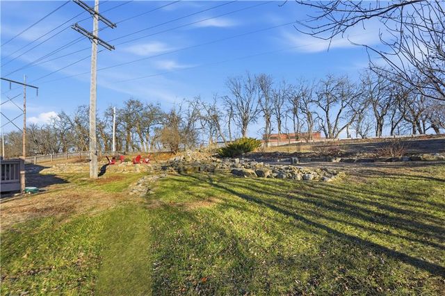 14705 W 128th Street, Olathe, KS 66062