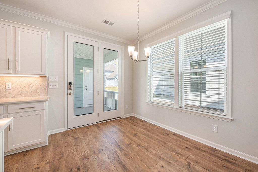 Image 12 of property listing at 416 Bluegill Lane, Johns Island, SC 29455