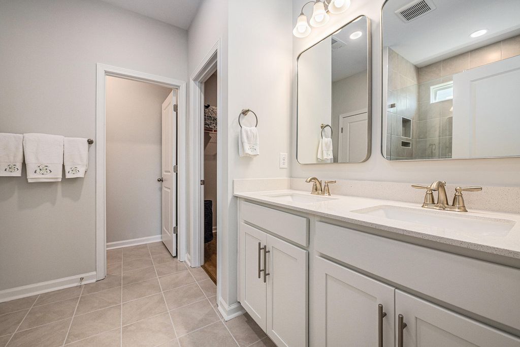 Image 23 of property listing at 416 Bluegill Lane, Johns Island, SC 29455