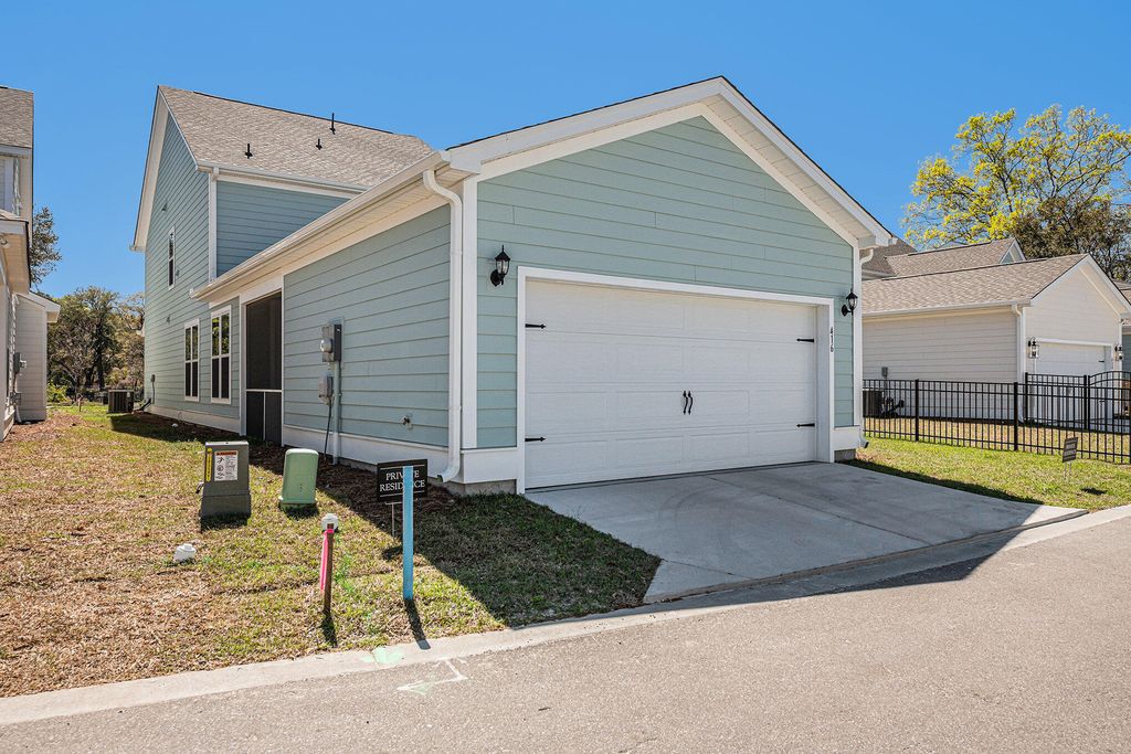 Image 39 of property listing at 416 Bluegill Lane, Johns Island, SC 29455