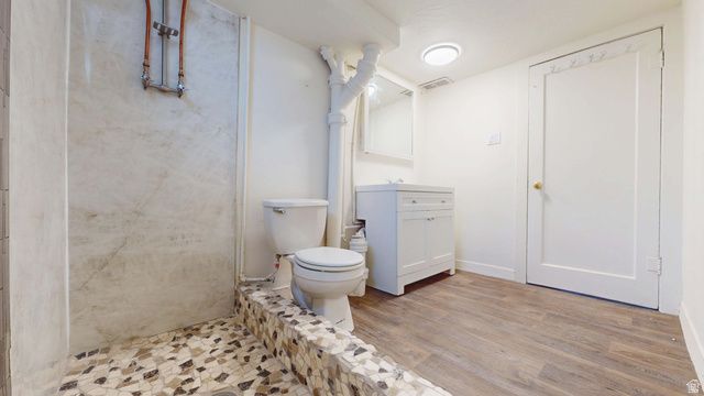 102 E 400 S, Cedar City, UT 84720