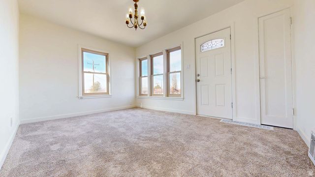 102 E 400 S, Cedar City, UT 84720