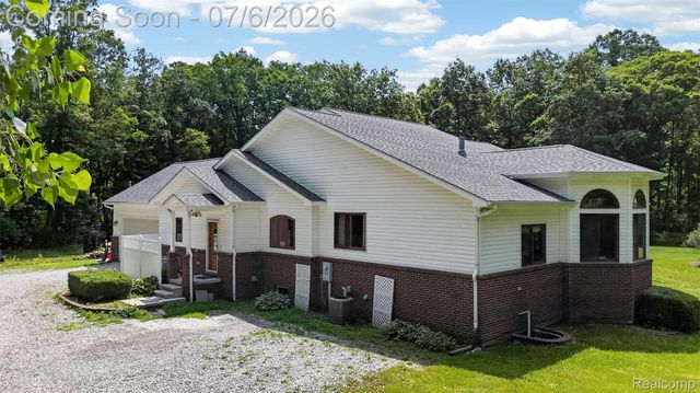 1621 Preservation Lane, St. Clair, MI 48079