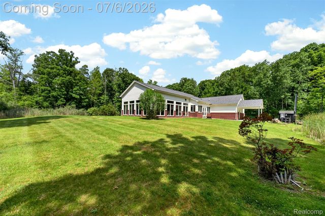 1621 Preservation Lane, St. Clair, MI 48079