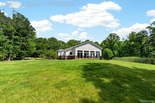 1621 Preservation Lane, St. Clair, MI 48079