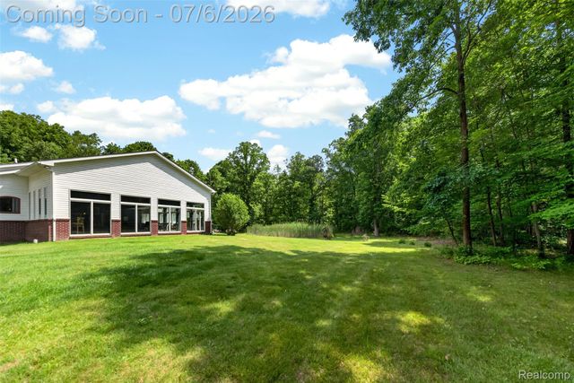 1621 Preservation Lane, St. Clair, MI 48079
