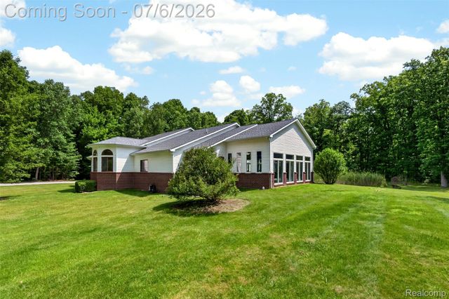 1621 Preservation Lane, St. Clair, MI 48079