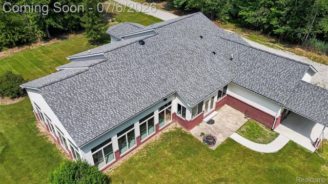 1621 Preservation Lane, St. Clair, MI 48079