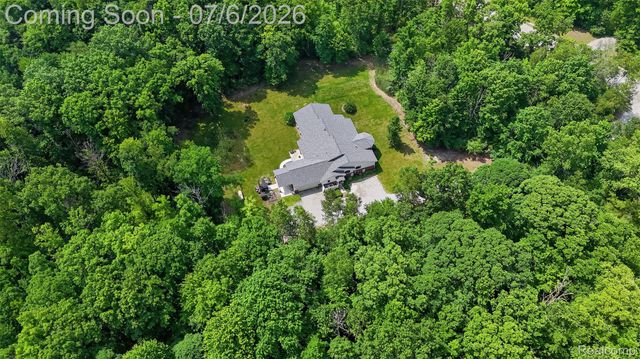1621 Preservation Lane, St. Clair, MI 48079