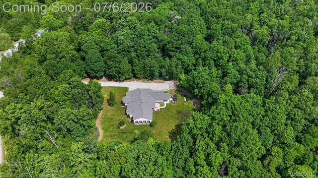 1621 Preservation Lane, St. Clair, MI 48079