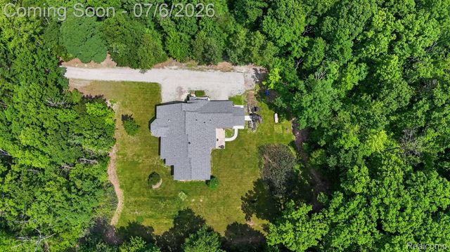 1621 Preservation Lane, St. Clair, MI 48079