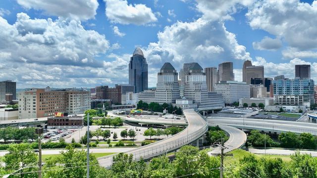 902 Monastery Street, Cincinnati, OH 45202