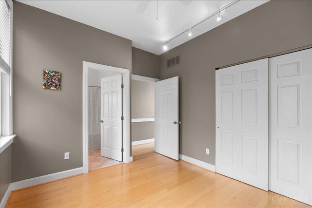 902 Monastery Street, Cincinnati, OH 45202