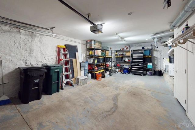 902 Monastery Street, Cincinnati, OH 45202