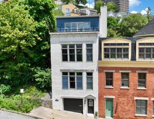 902 Monastery Street, Cincinnati, OH 45202