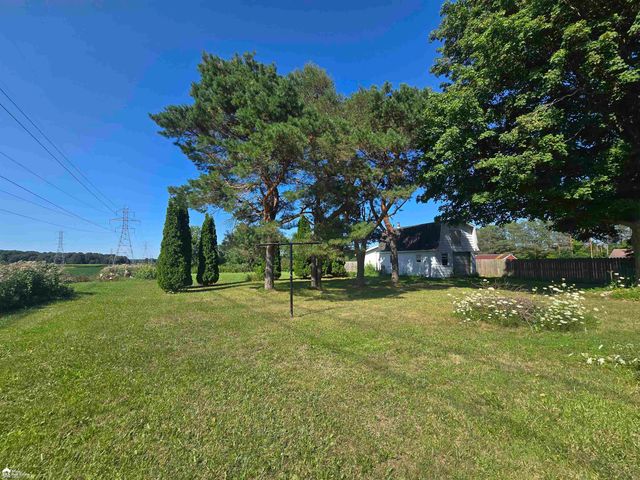 3283 E Dodge Road, Thetford Twp, MI 48420