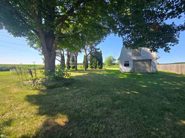 3283 E Dodge Road, Thetford Twp, MI 48420