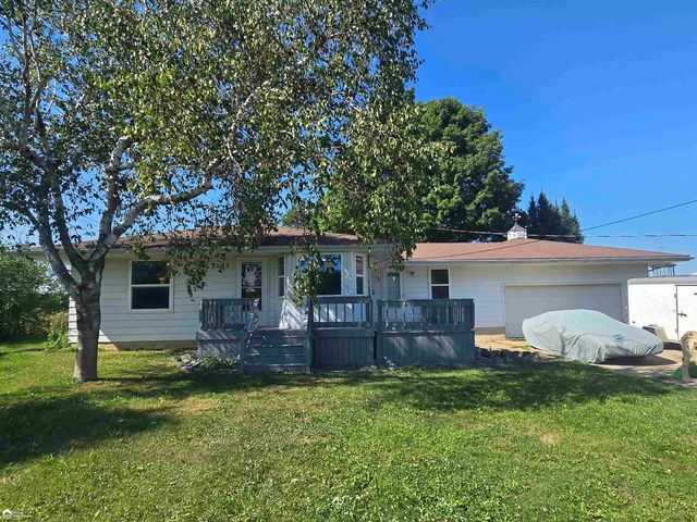 3283 E Dodge Road, Thetford Twp, MI 48420
