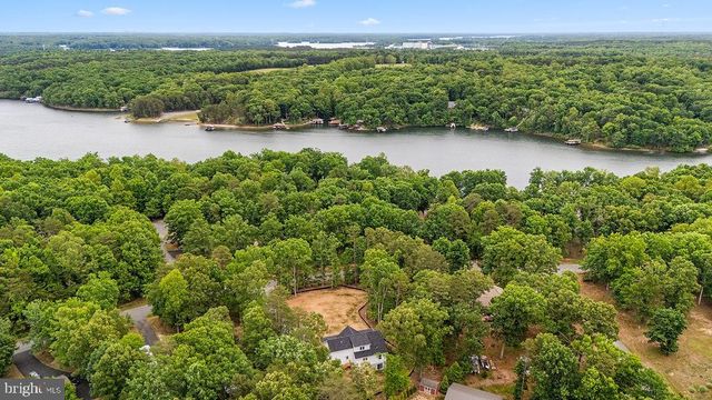 224 EDGEWOOD DRIVE, Mineral, VA 23117