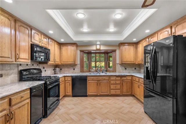 20619 Horace Street, Chatsworth, CA 91311