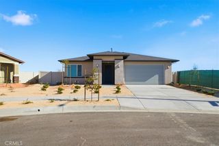 3264 E Avenue J-3, Lancaster, CA 93535