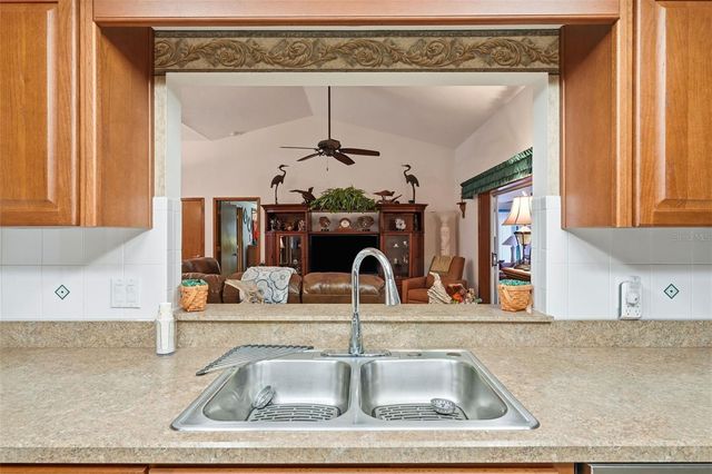 9879 N CITRUS SPRINGS BOULEVARD, Citrus Springs, FL 34434