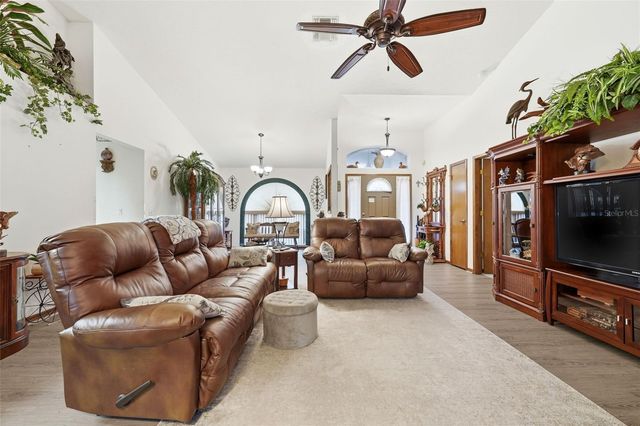 9879 N CITRUS SPRINGS BOULEVARD, Citrus Springs, FL 34434