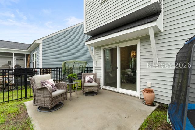 54 Garden Row Dr N, Hardeeville, SC 29927