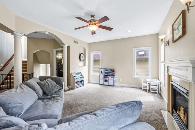 9409 Eagle Nest Lane, Middleton, WI 53562