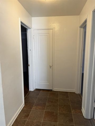 1860 Ray Street, Muskegon, MI 49442