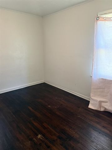 1860 Ray Street, Muskegon, MI 49442