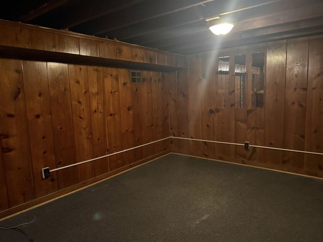1860 Ray Street, Muskegon, MI 49442
