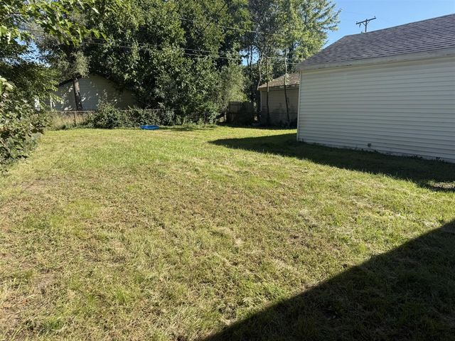 1860 Ray Street, Muskegon, MI 49442