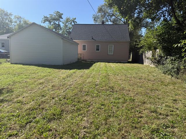 1860 Ray Street, Muskegon, MI 49442