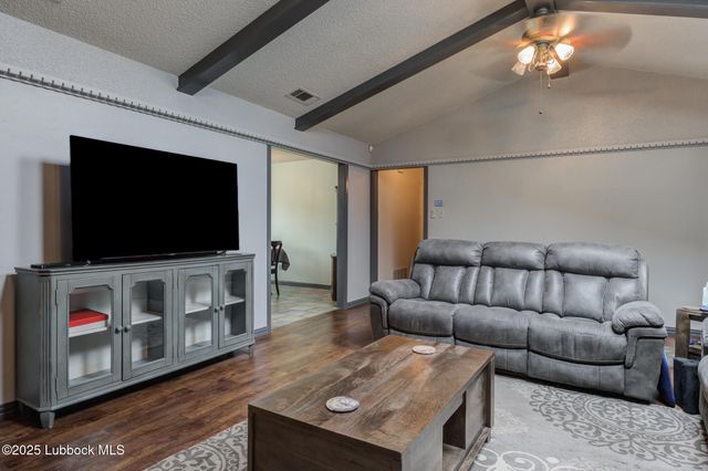 2608 74th Place, Lubbock, TX 79423