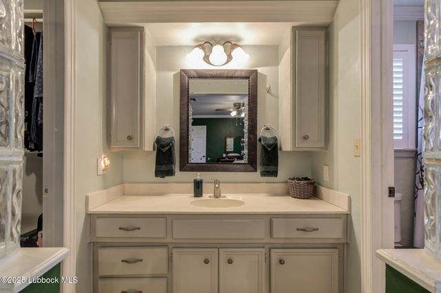 2608 74th Place, Lubbock, TX 79423