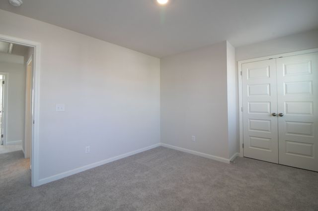 1247 Ross Farms Blvd, Clarksville, TN 37043