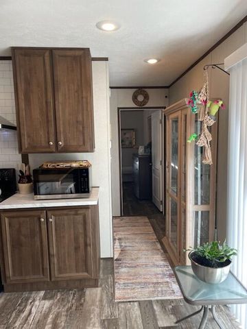 5976 Pleasant Grove Road, Walterboro, SC 29488