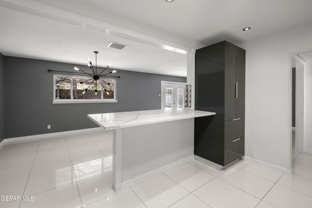 210 BELVIDERE Street, El Paso, TX 79912