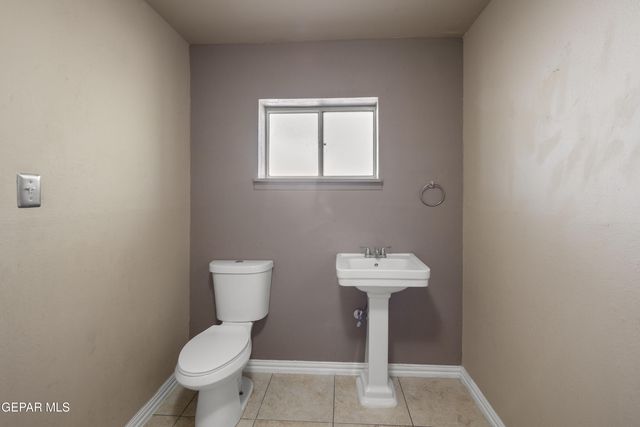 210 BELVIDERE Street, El Paso, TX 79912