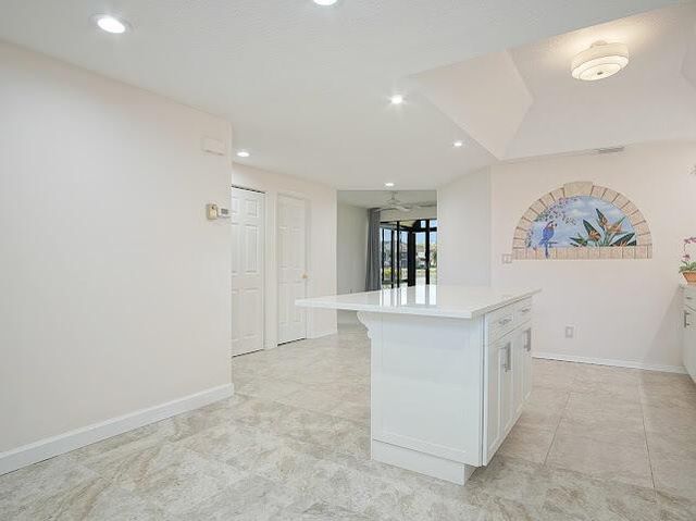 6081 SE Landing Way 6, Stuart, FL 34997