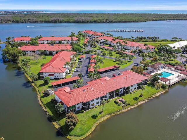 6081 SE Landing Way 6, Stuart, FL 34997