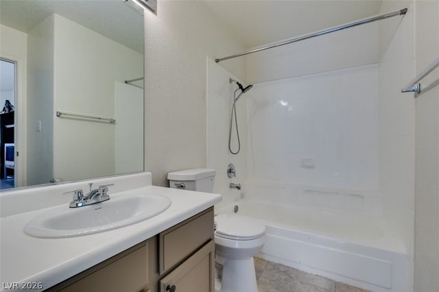 5054 South Rainbow Boulevard 202, Las Vegas, NV 89118