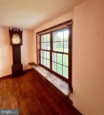 125 HASLAN LN, Coatesville, PA 19320